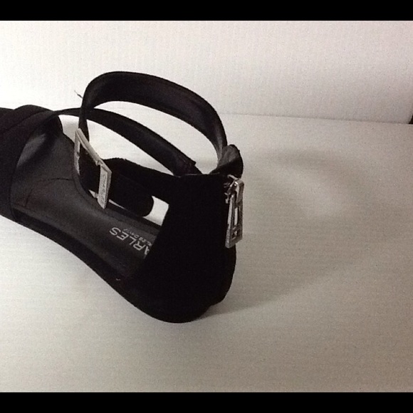 Charles David Melissa Sandals - Picture 2 of 3